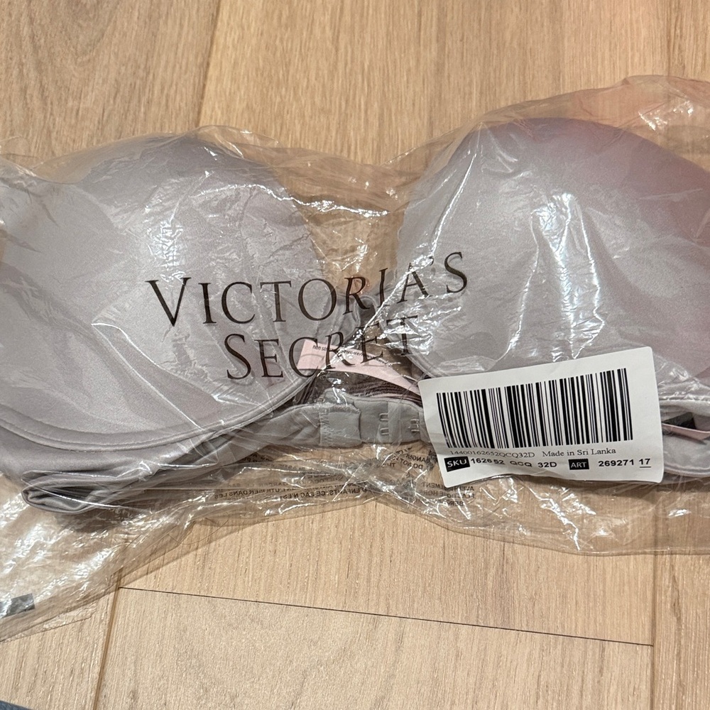 Victoria's Secret Body by Victoria Light Gray Strapless Push-Up Bra